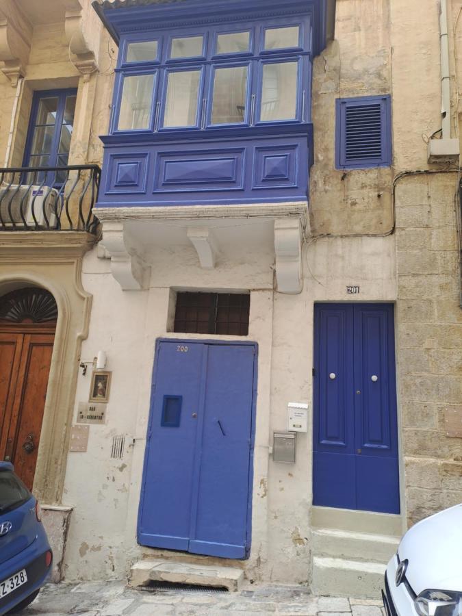 2 Bedroom Apartment In The Centre Of Valletta Bagian luar foto